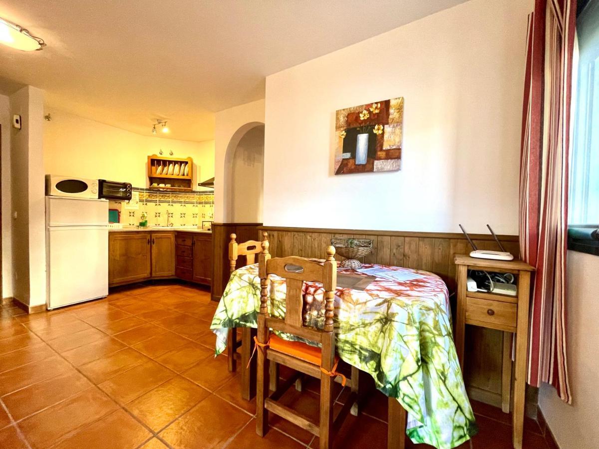 Apartamentos Axarquia , Frigiliana, Terraza Privada Con Vistas A La Montana Rio Y Al Mar Eksteriør bilde