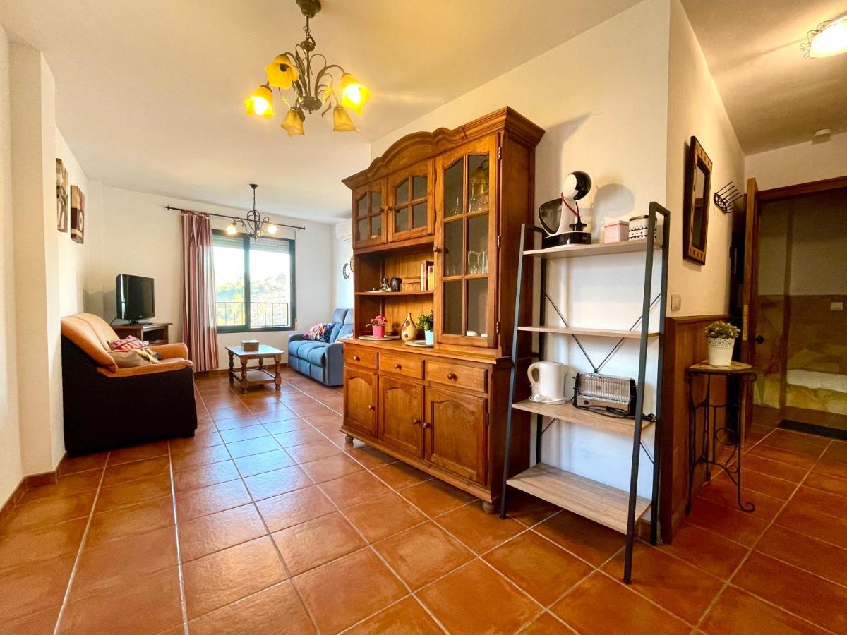 Apartamentos Axarquia , Frigiliana, Terraza Privada Con Vistas A La Montana Rio Y Al Mar Eksteriør bilde